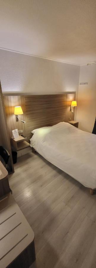 Crystal Hotel Saint Denis Basilique Εξωτερικό φωτογραφία