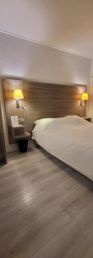 Crystal Hotel Saint Denis Basilique Εξωτερικό φωτογραφία