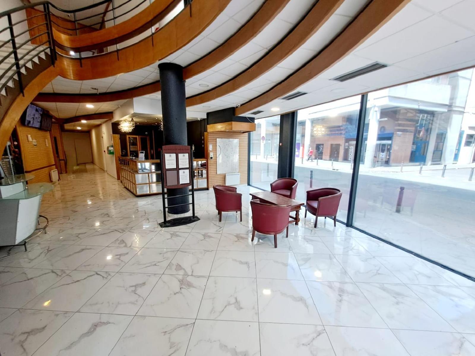 Crystal Hotel Saint Denis Basilique Εξωτερικό φωτογραφία